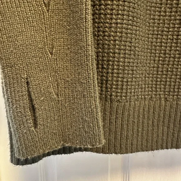 Market & Spruce Deep Olive Green Cowl Neck Sweater - Picture 2 of 9
